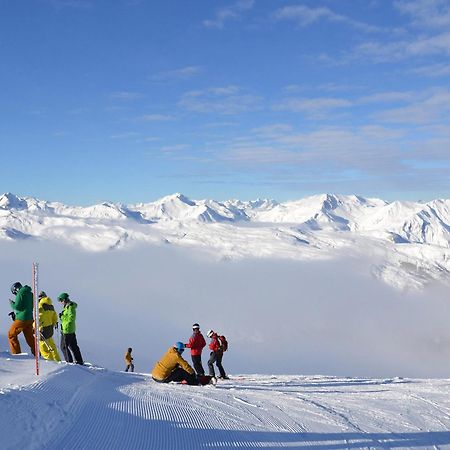 Appartement Ensoleille Avec Tv, Proche Pistes Et Commerces, Residence Plein Soleil, Les Allues - Fr-1-182-18 Meribel Luaran gambar
